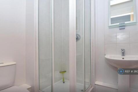 En-Suite To Masterbedroom