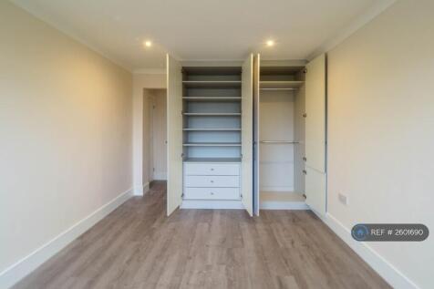 Designer Fitted Wardrobe