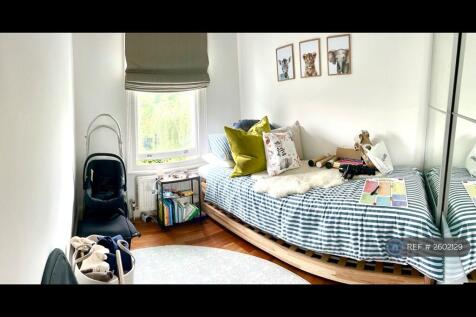 Second Bedroom / Study (Bed Not Included) 