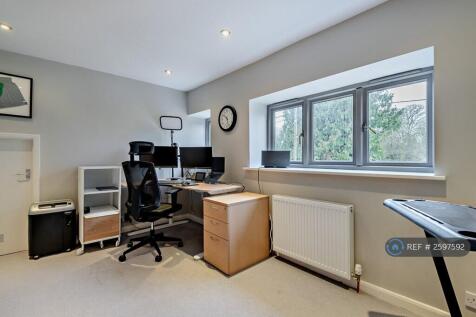 Office / Bed 5