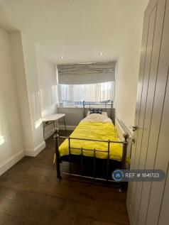 Smaller Double Room X2