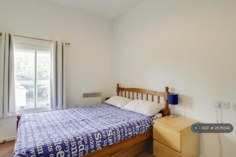 Bedroom (1)