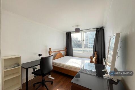 Bedroom 3 002