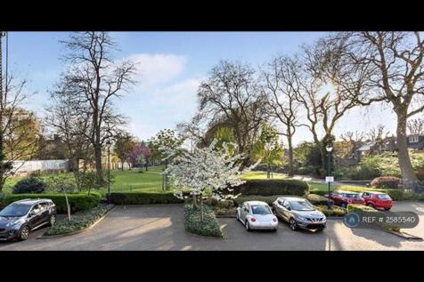 Living Room/ Bedroom Overlooking Grove Hall Park
