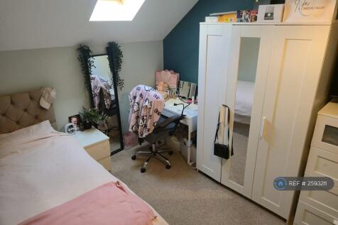 Large Back Bedroom
