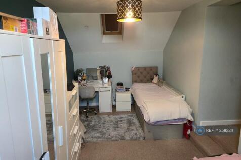 Large Back Bedroom