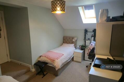Large Back Bedroom