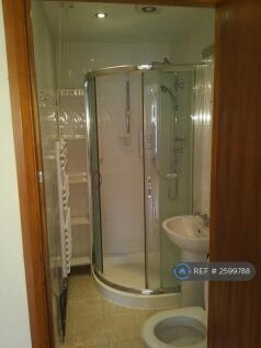 Bathroom/Shower