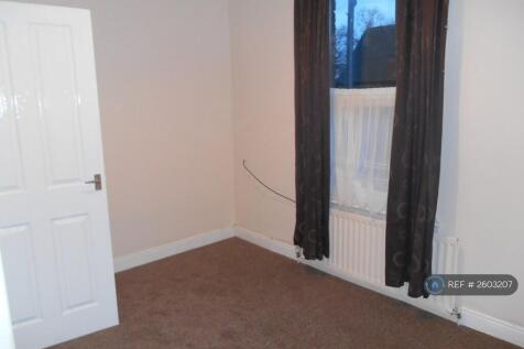 Rear Bedroom 2