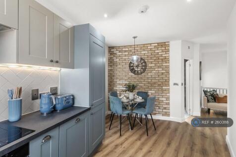 Kitchen / Dinette