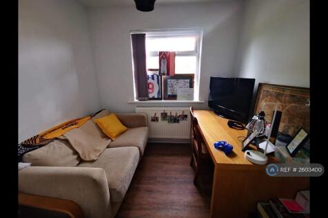 Bedroom 3 / Office