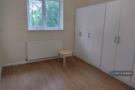 Large Bedroom