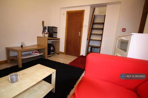 Looking Towards Bathroom And Gallery Bed