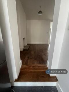 Main Reception To Kitchen/Diner