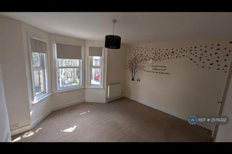 Master Bedroom 4