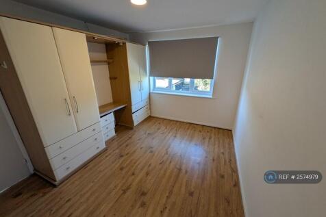 Double Bedroom (Garden View)