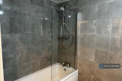 Shower / Bath