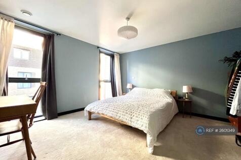 Bedroom With King Sized Bed
