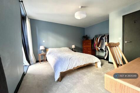 Bedroom With King Sized Bed