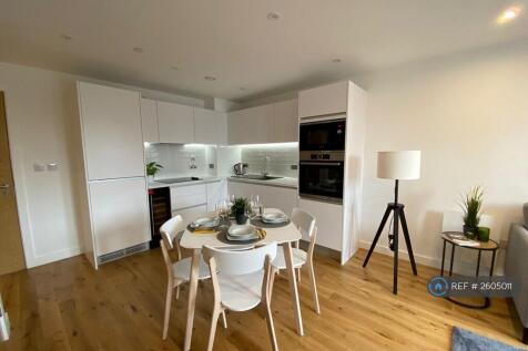 Open Plan Kitchen &amp; Dining Area