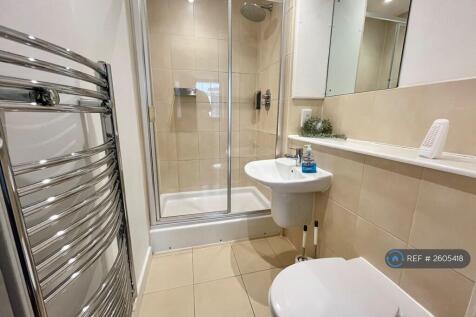 En Suite Shower Room