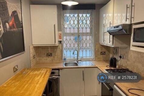 Kitchen 001
