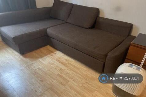 Lounge 3
