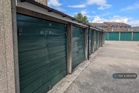 Garage To Rent