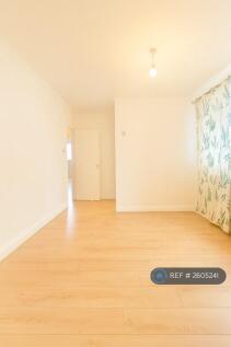 Double Bedroom With Ensuite Shower