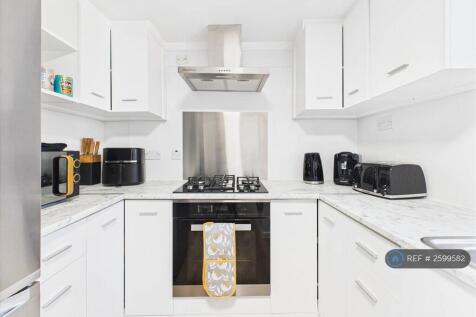 Fully Furnished Apartment 
