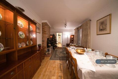 Living/ Dining Room 