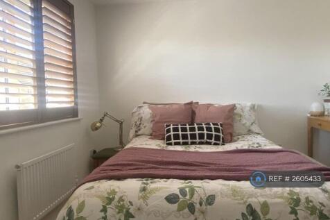 Bedroom 1 With Ensuite