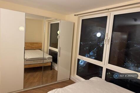 Ensuite Bedroom 2