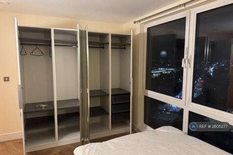 Ensuite Bedroom 3