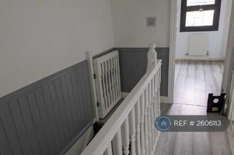 1st Floor Landing
