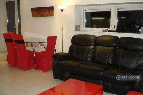 Lounge 1