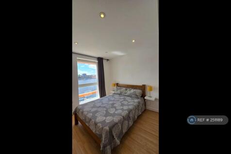 Double Bedroom 1