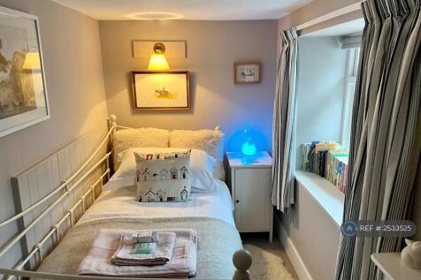 Bedroom 4 (Small Single)