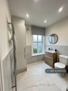 Bedroom 4 1st Floor Ensuite