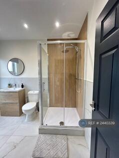 Bedroom 4 1st Floor Ensuite