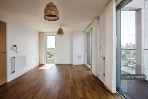 Living Room/Dining Room/Kitchen