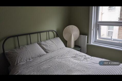 Smaller Bedroom 