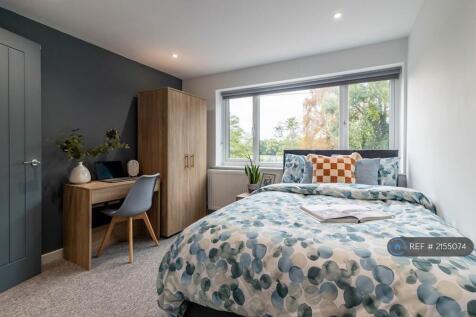 Room 5 - Double Ensuite