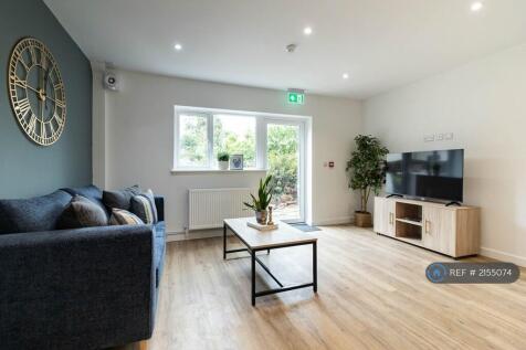 Comfortable Lounge Area