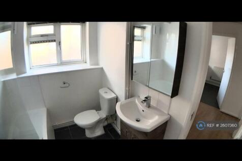 Bathroom 2 
