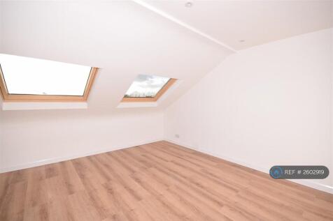 Loft Bedroom 5
