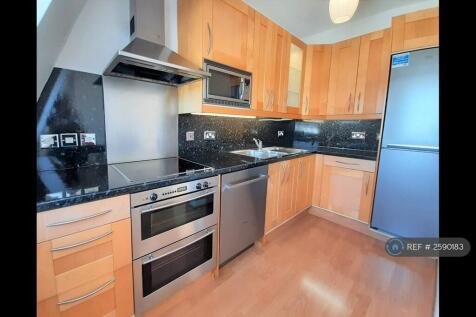 Kitchen With Integrated Appliances