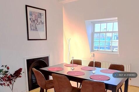 Living Space For Dinning And Relaxing