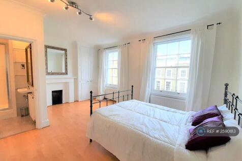 Double Bedroom With Ensuite