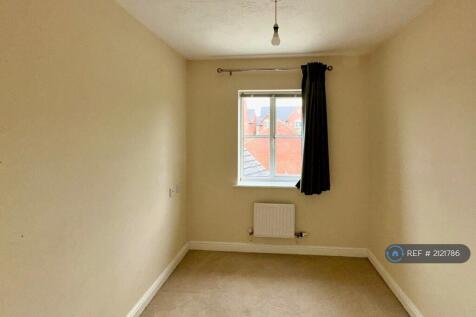 Small Bedroom